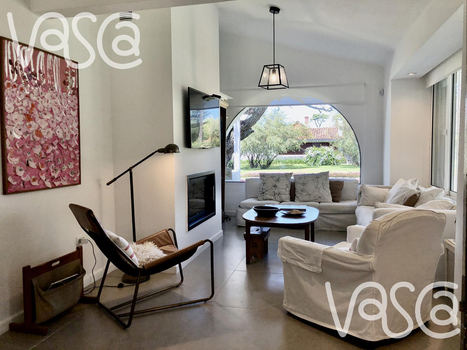 Casa en alquiler en Playa Mansa