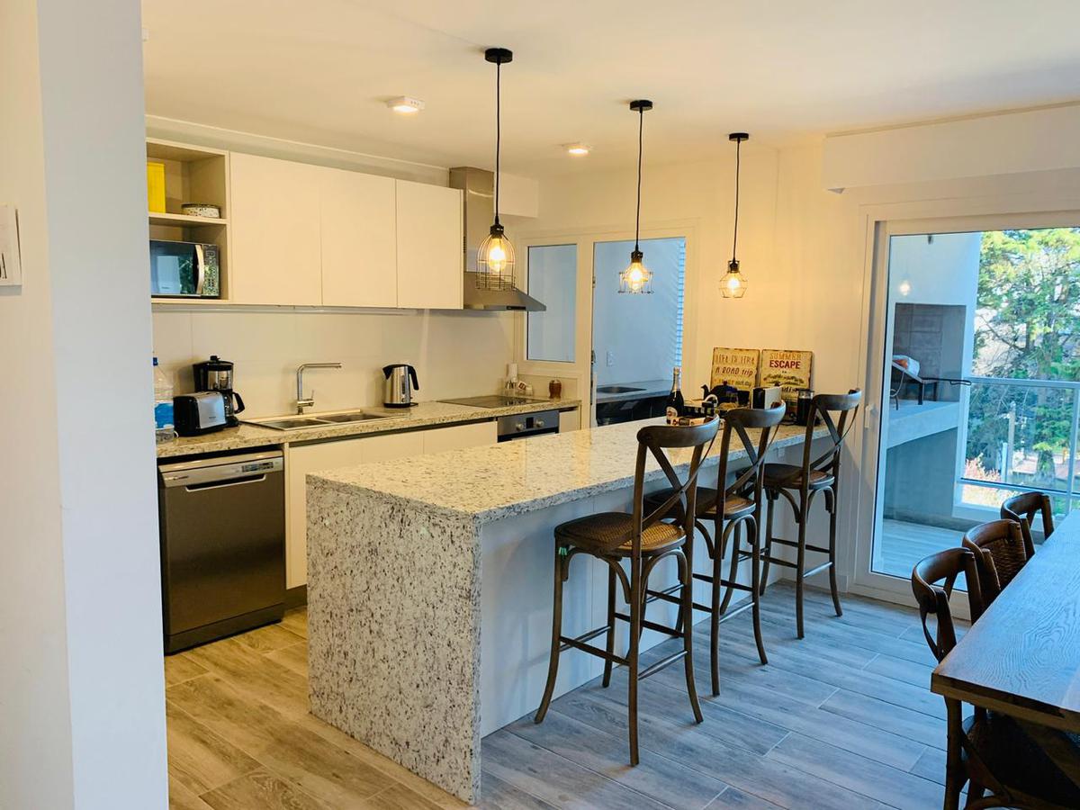 Apto de dos dormitorios, parrillero propio, amenities · Foto 2