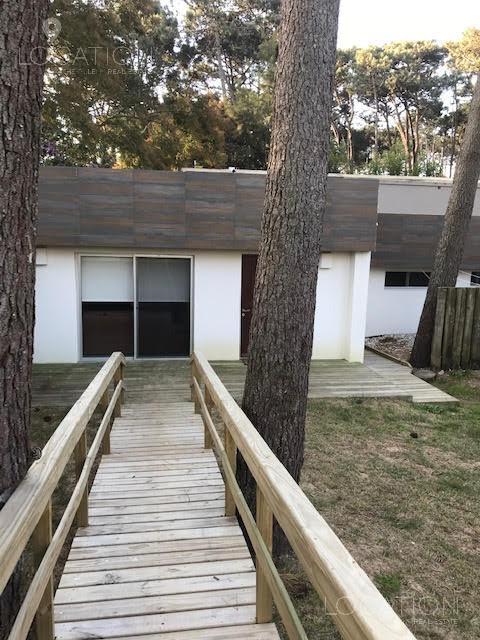 Casa en alquiler en Montoya