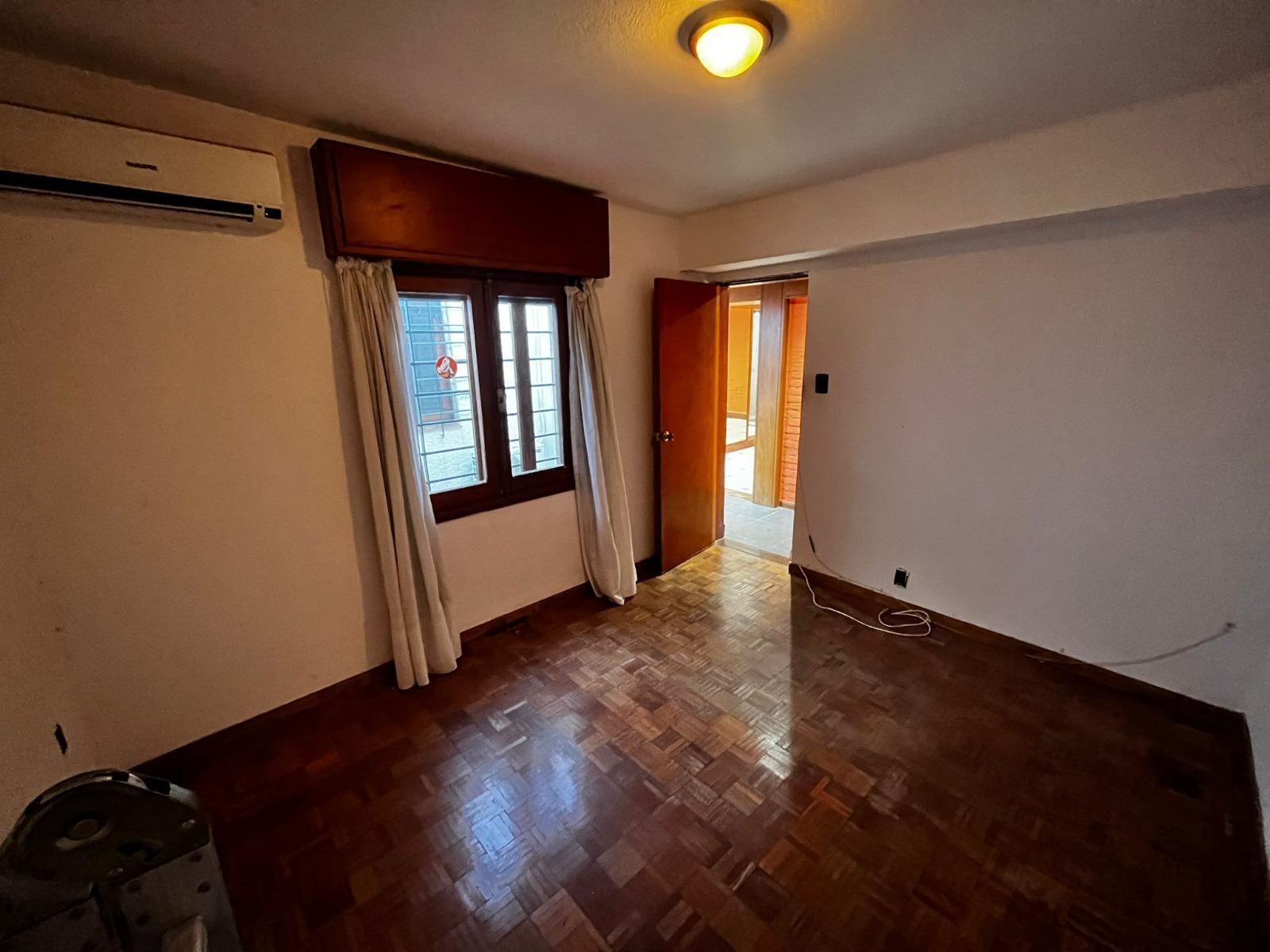 Ciudad de Guayaquil esq Caramuru 4 dorm. 300 m2, piscina y barbacoa!! · Foto 10