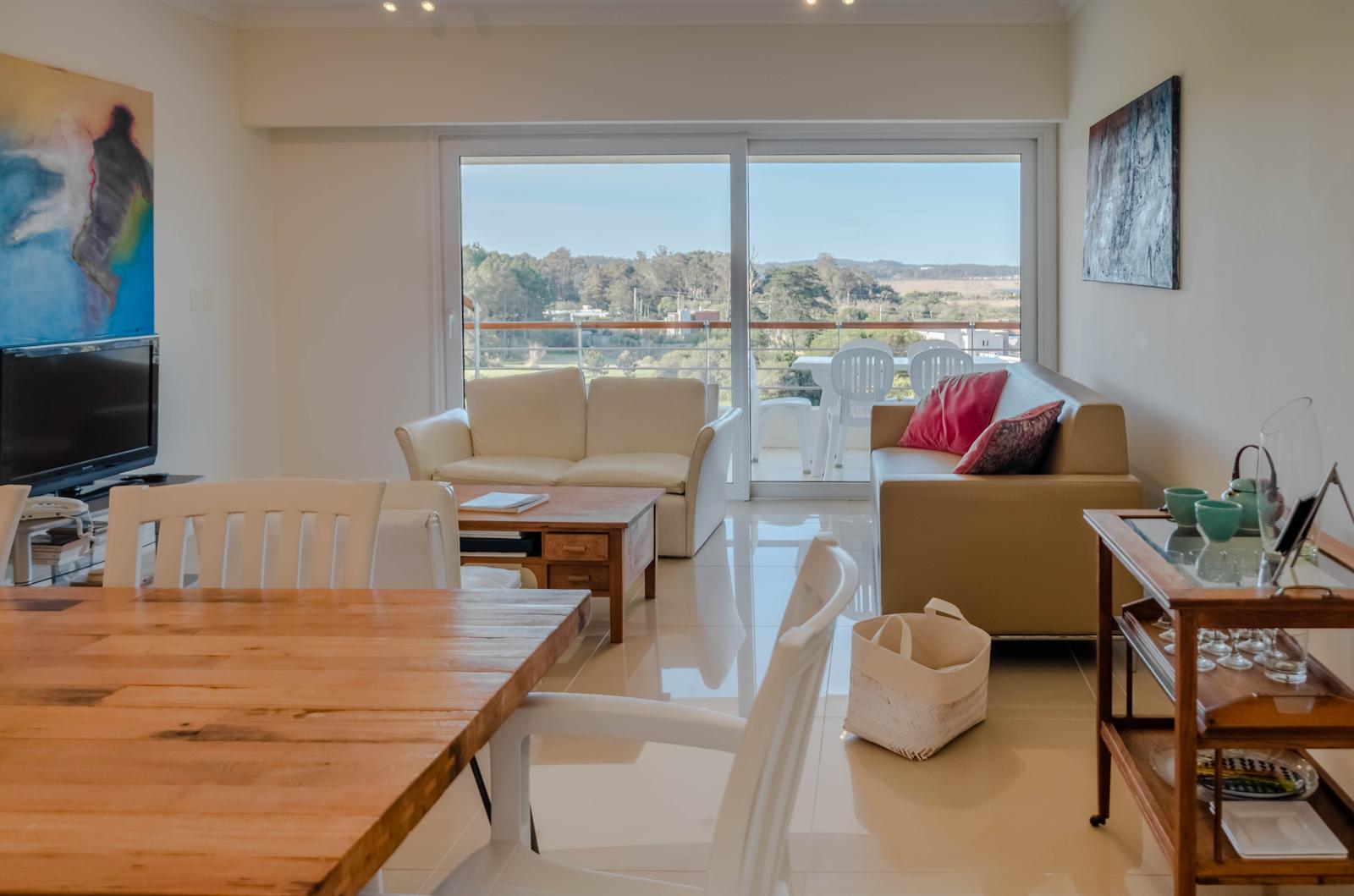 Venta de Apartamento Duplex de 2 Dormitorios en Laguna del Diario