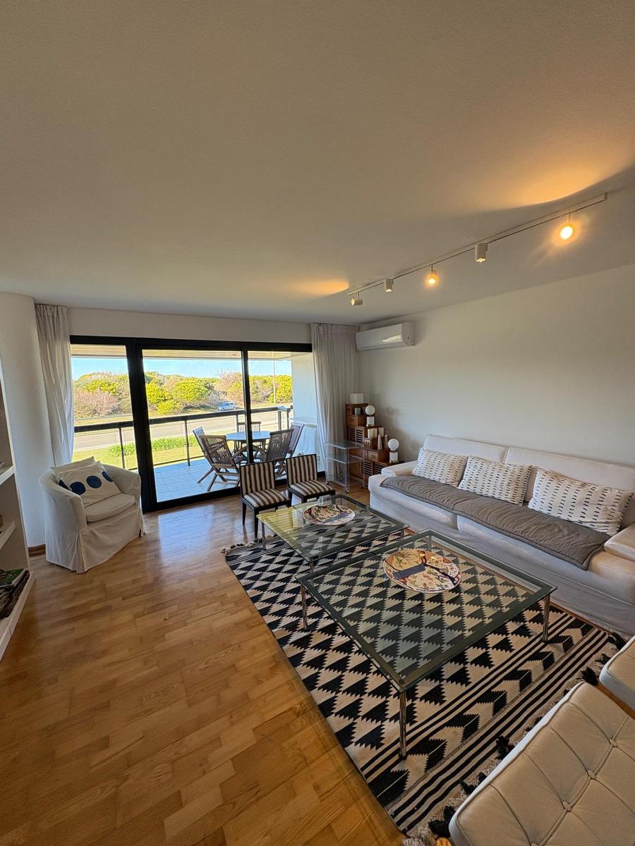 Punta del Este Alquiler Departamento Arenas Blancas TM42225