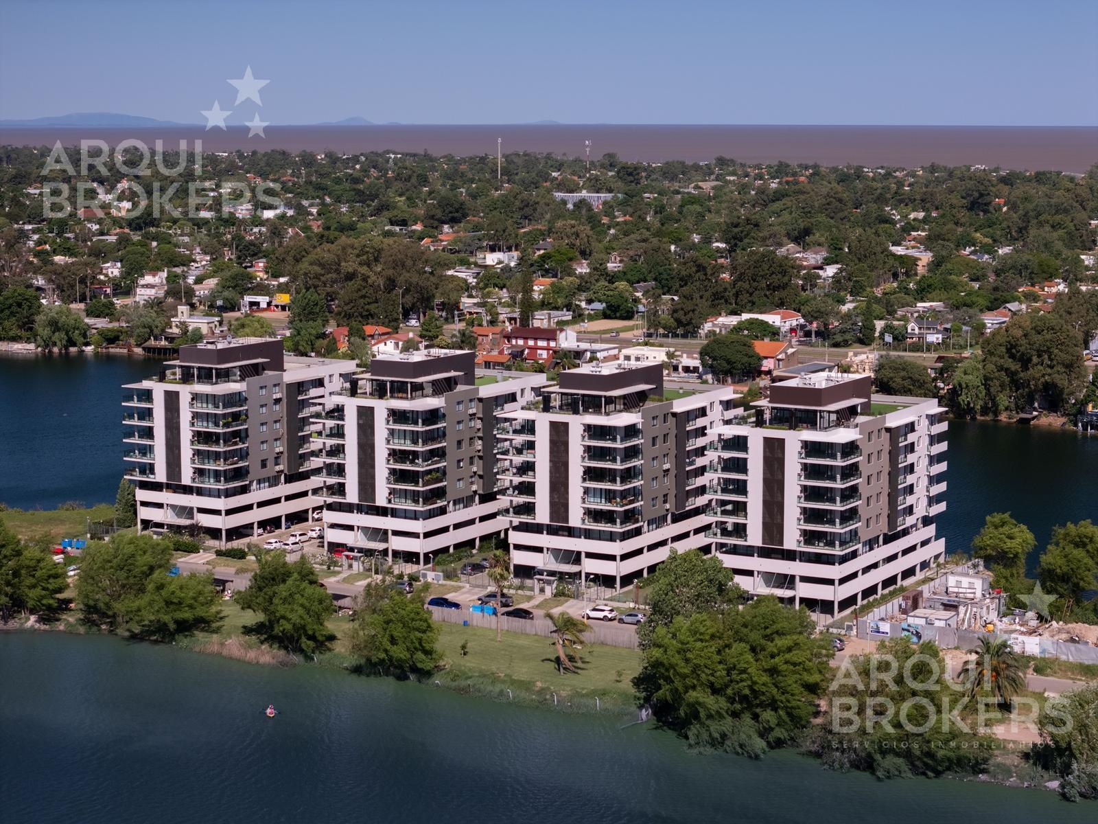 Apartamento de dos dormitorios en venta en Parque Carrasco - 506