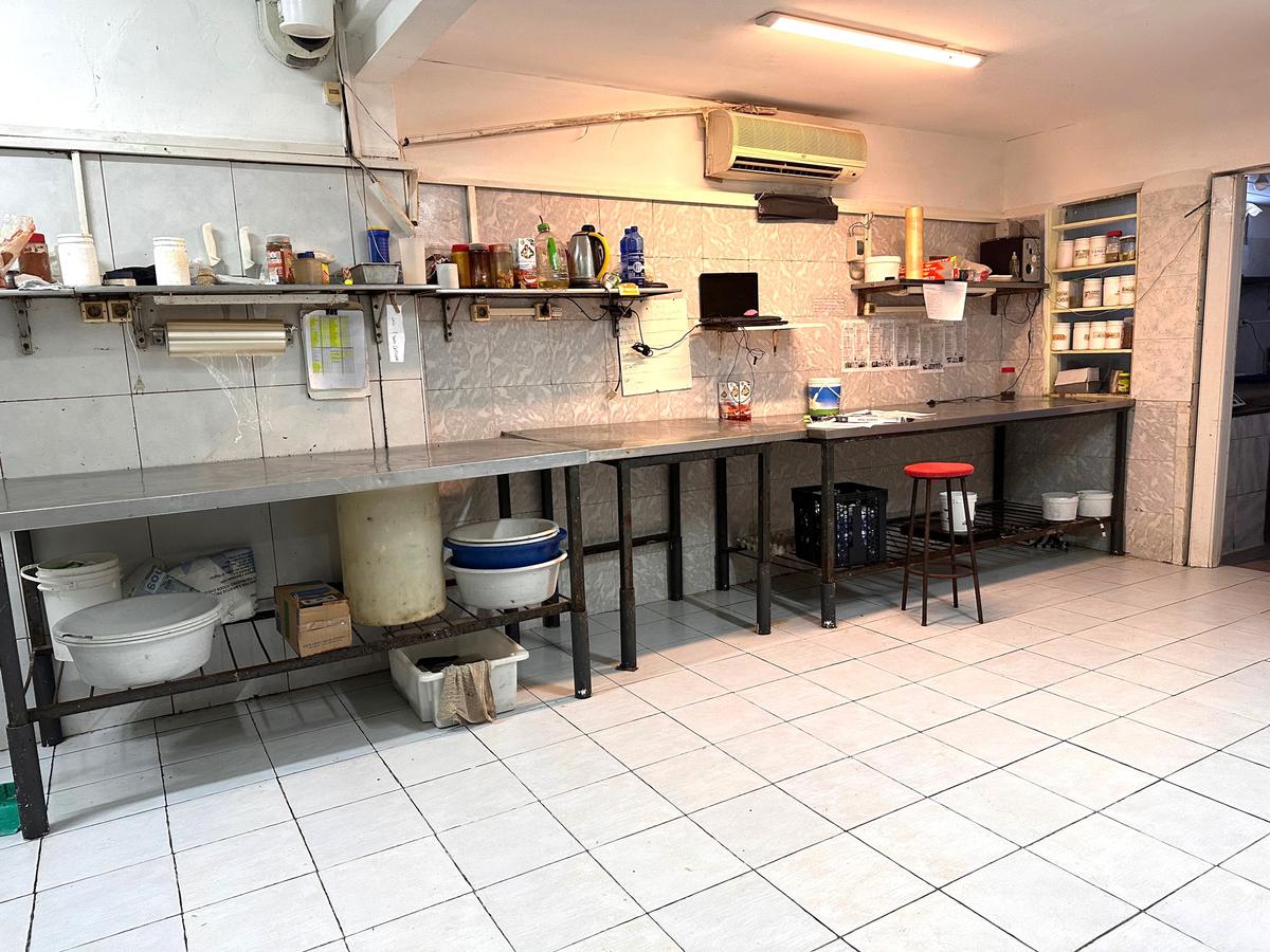 Alquiler local planta de elaboración de alimentos Pocitos Villa Dolores