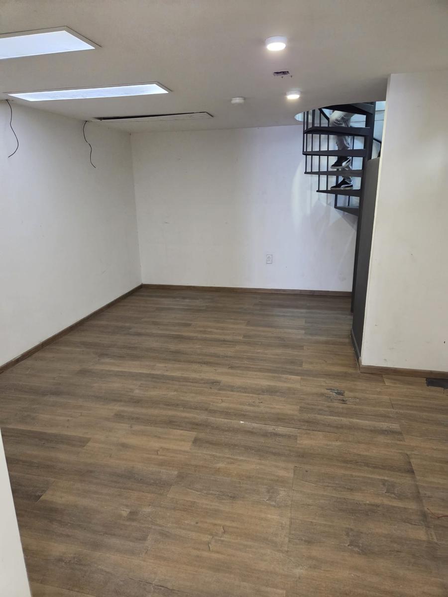 18 de Julio y Convención, 125 m2 , 5 mts de frente !! · Foto 4