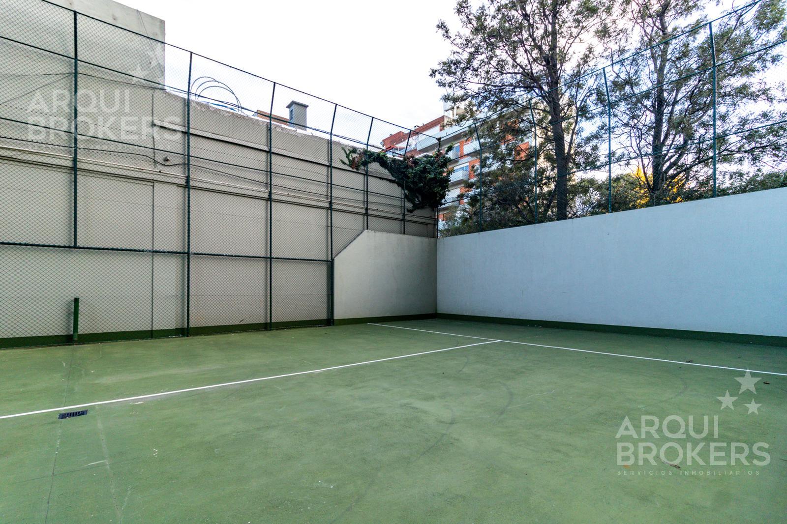 Apartamento de 3 dormitorios en alquiler equipado en Punta Carretas con garage doble · Foto 9