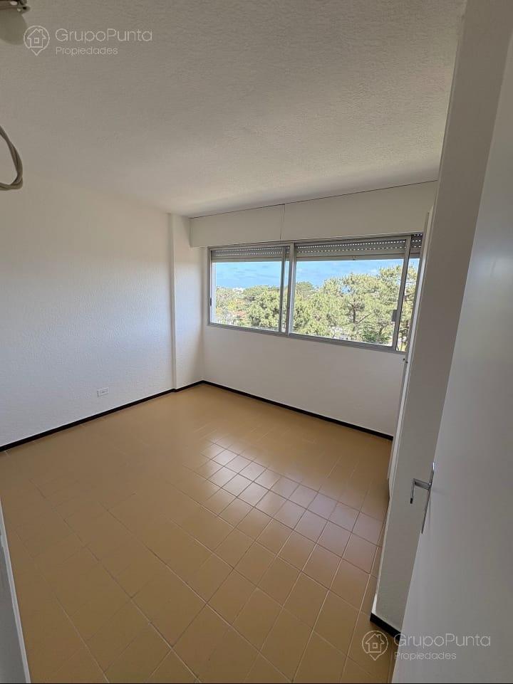Apartamento en alquiler anual en Cantegril, Punta del Este · Foto 3
