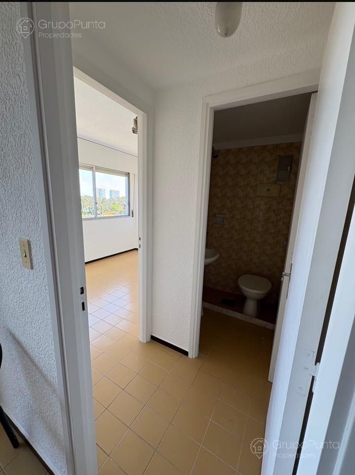 Apartamento en alquiler anual en Cantegril, Punta del Este · Foto 8