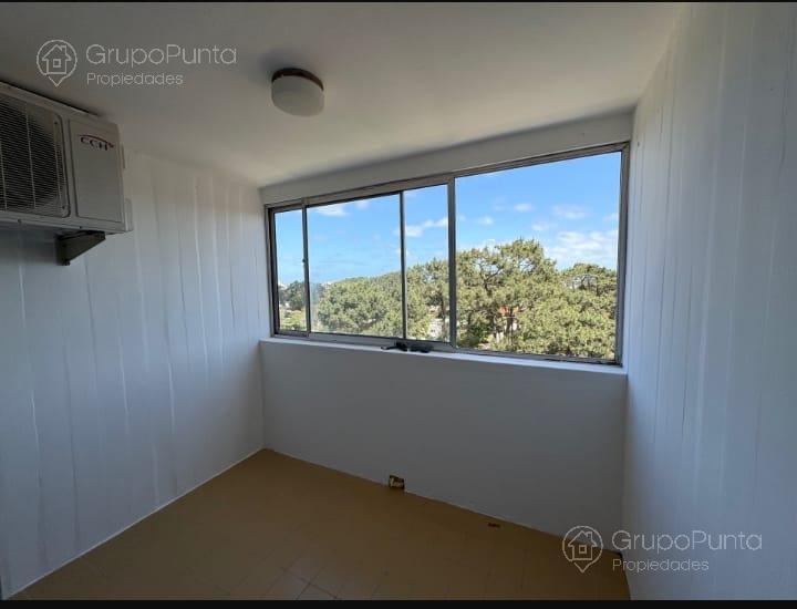Apartamento en alquiler anual en Cantegril, Punta del Este · Foto 9