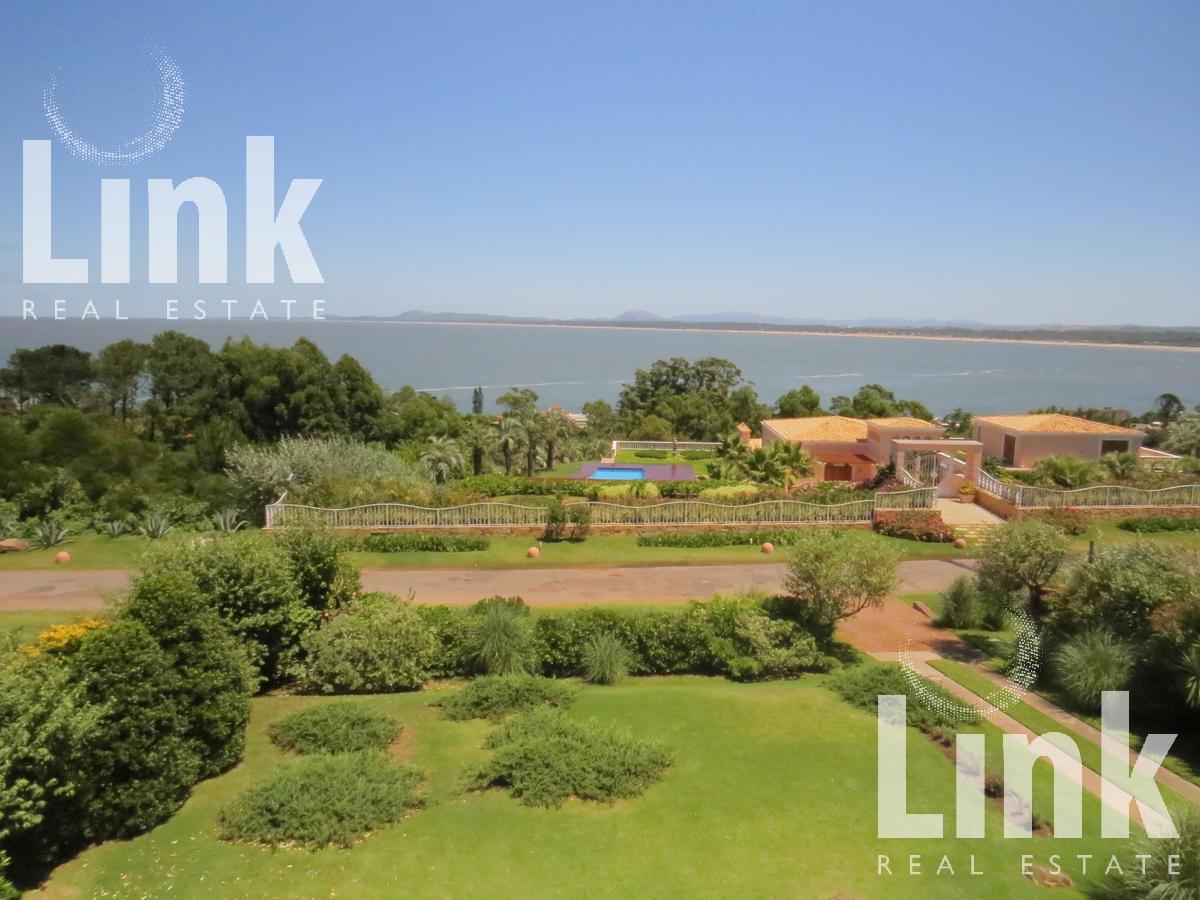 Casa en venta en Punta Ballena