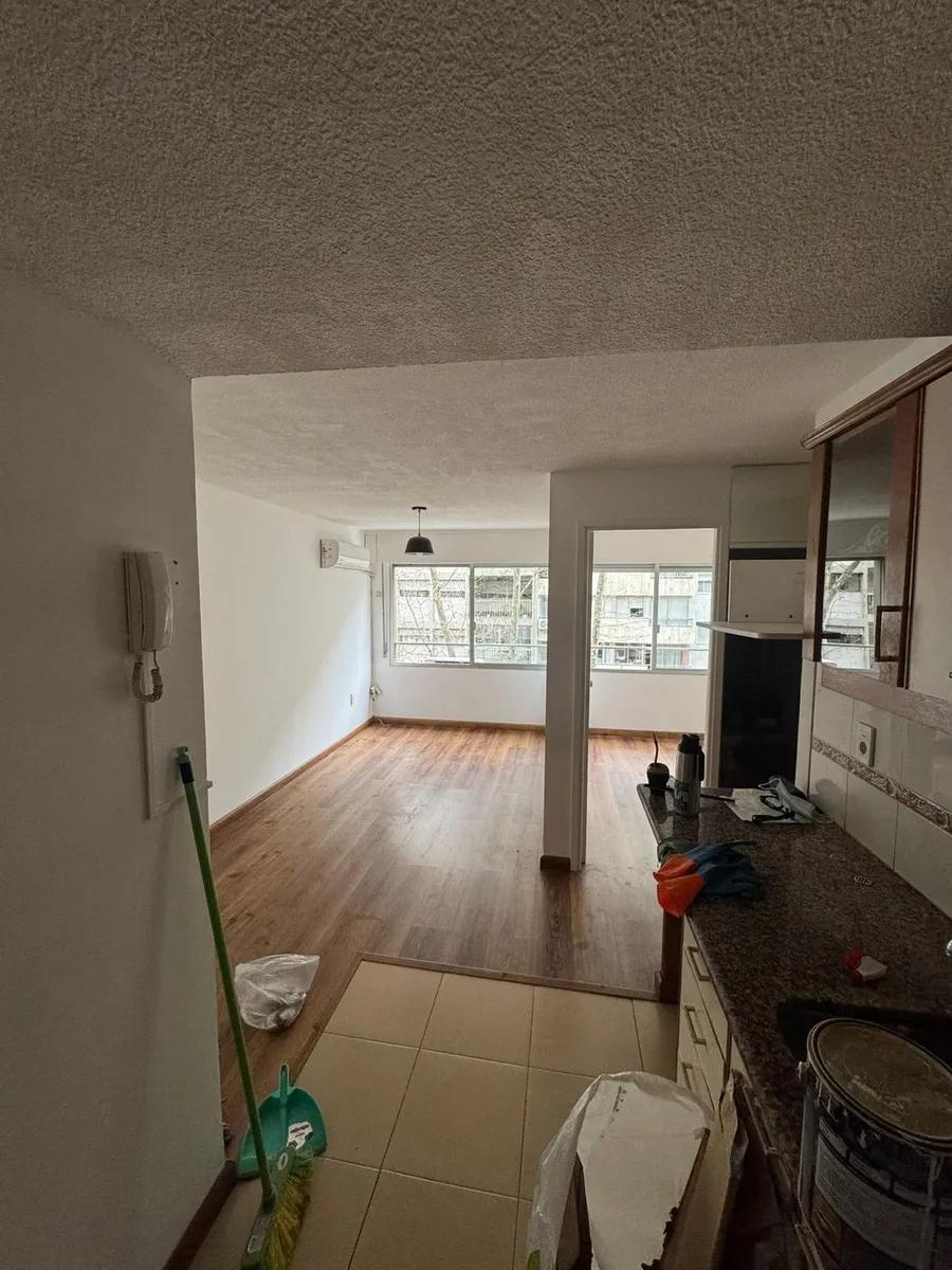 Apartamento en alquiler 1 dormitorio en excelente ubicación punta carretas · Foto 12