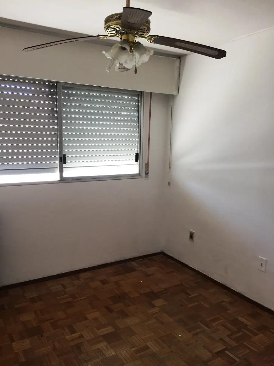 Apartamento en alquiler 2 dormitorios bajos gastos comunes inmejorable ubicación tres cruces · Foto 8