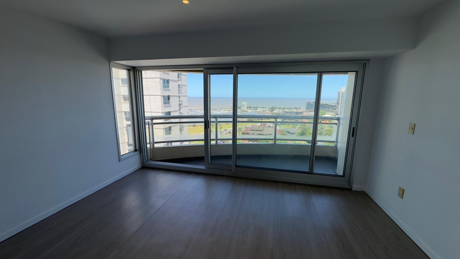 Proximo Rambla Puerto del Buceo, vista al mar, 90 m2 , terraza, gge x2, gimnasio, barbacoa !!!! · Foto 6