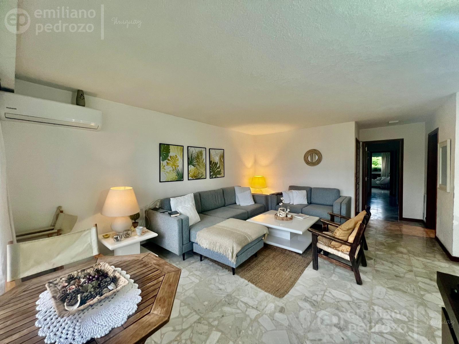 Apartamento en alquiler en Playa Mansa