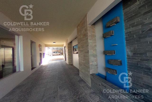 Apartamento de dos dormitorios en venta con renta en Melo -201