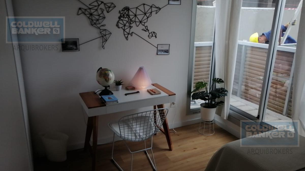 Apartamento de 2 dormitorios en venta con renta en Malvín