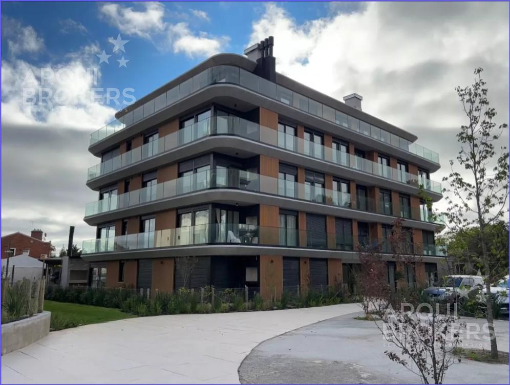 Venta apartamento dos dormitorios en Barra de Carrasco - 105e