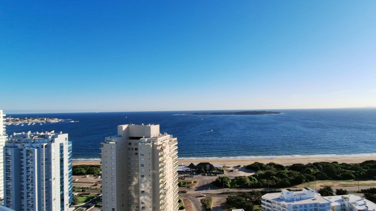 Venta y Alquiler Apartamento 2 Dormitorios Parrillero, Miami Boulevard, Punta del este