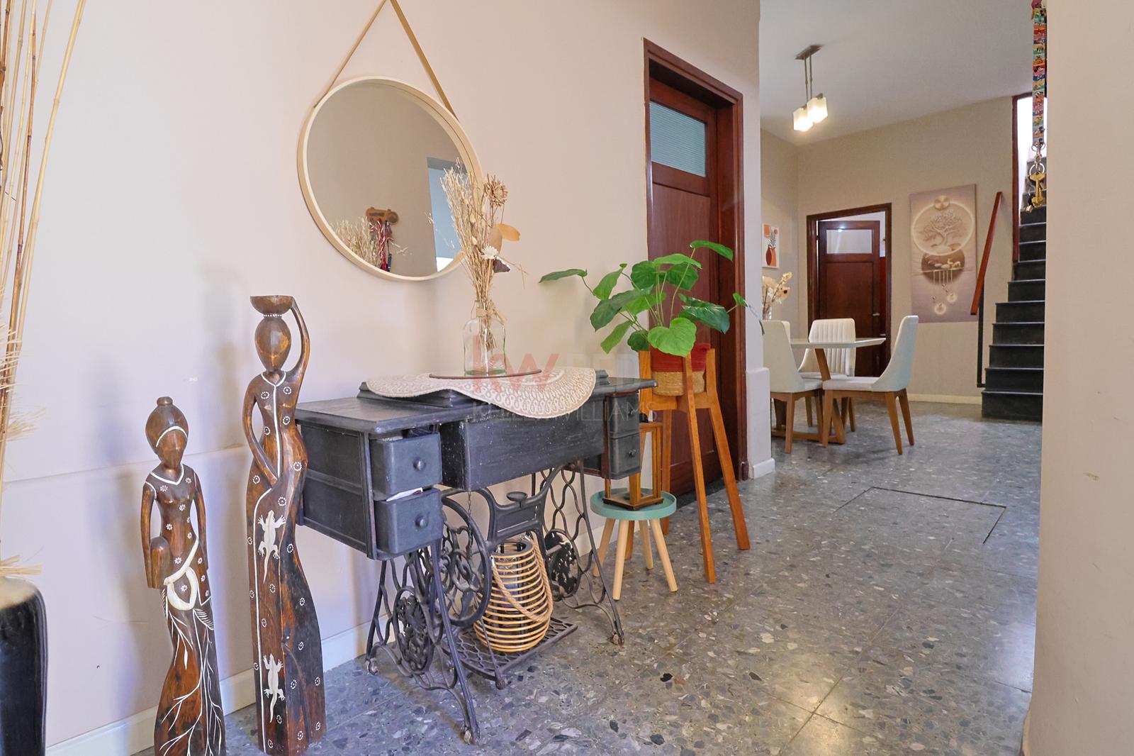 Venta Casa PH 3 dormitorios Barbacoa Brazo Oriental Homero de Gregorio