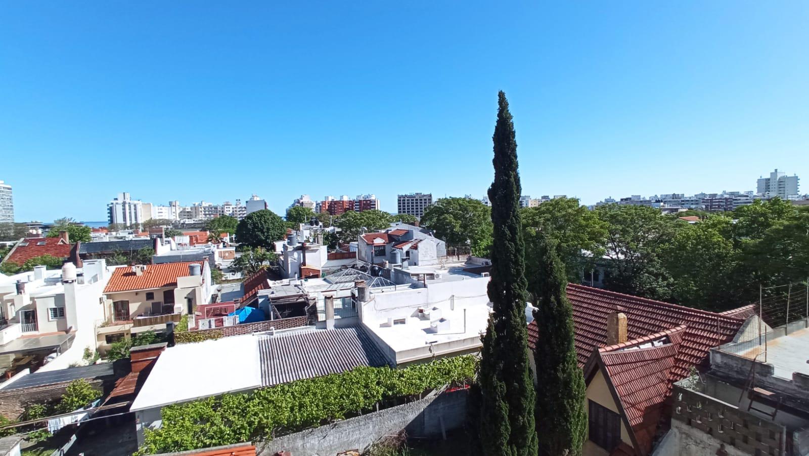 Alquiler Apartamento Monoambiente Pocitos con balcón · Foto 11