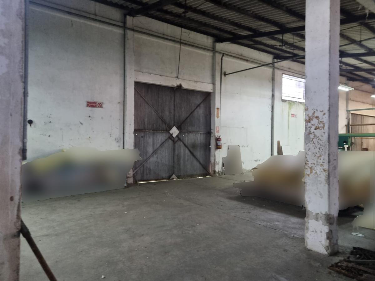 Av Don Pedro de Mendoza , 15000 m2 de terreno, 1350 m2 de deposito, 4 entradas de camiones !! · Foto 7