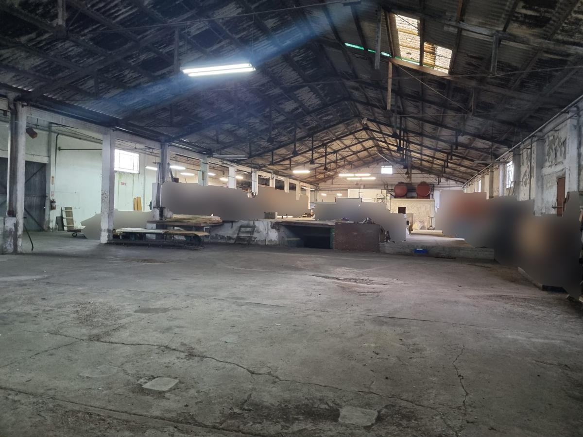 Av Don Pedro de Mendoza , 15000 m2 de terreno, 1350 m2 de deposito, 4 entradas de camiones !! · Foto 8