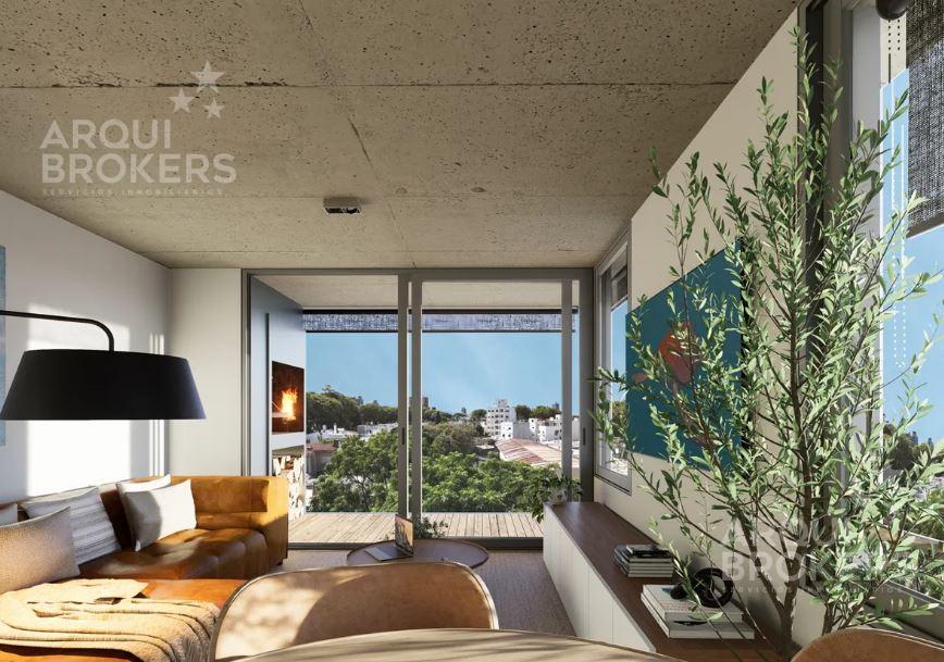 Apartamento de dos dormitorios con patio en venta en Malvín - 002