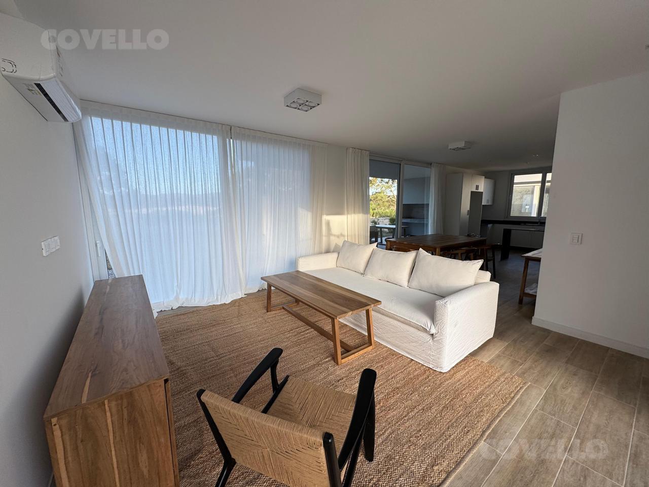 Casa en venta en Punta Ballena