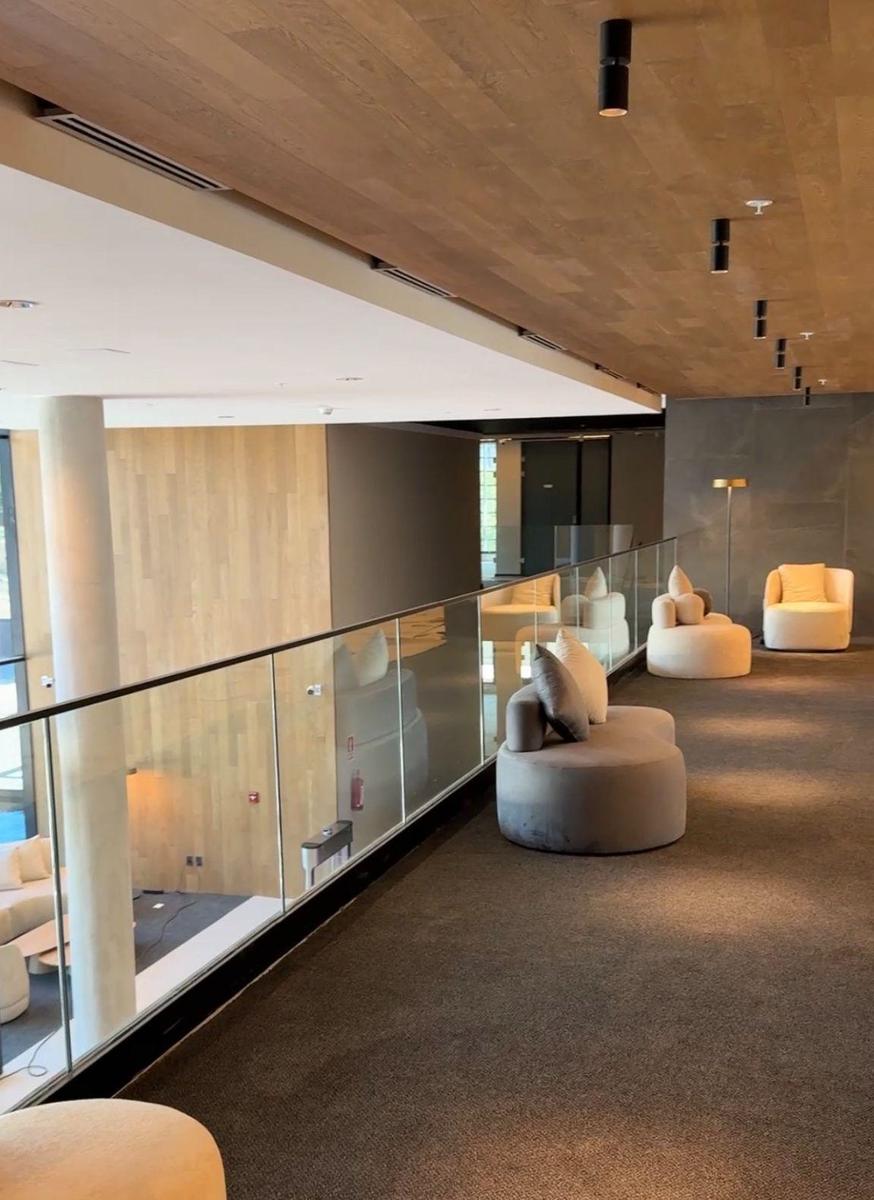 Oficinas en Carrasco · Foto 8