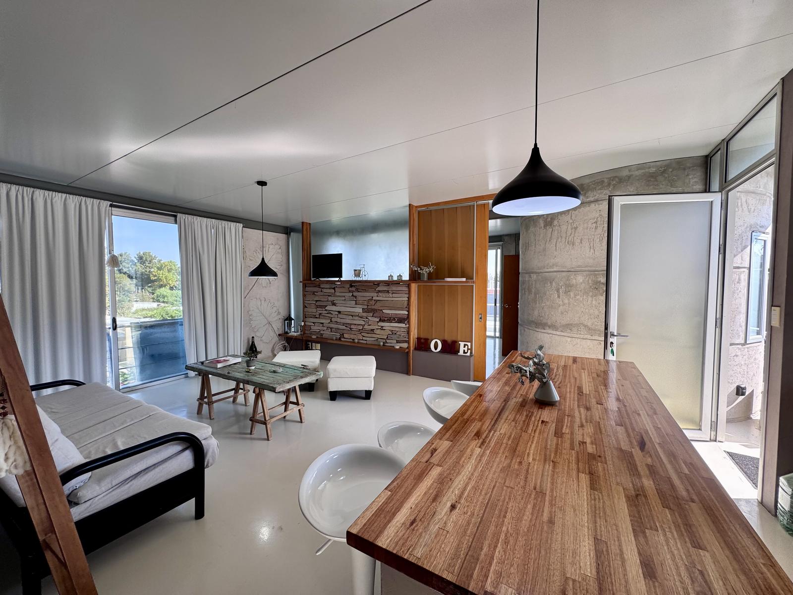 Colonia - Alquiler  apartamento de 2 dormitorios y 2 baños amoblado a metros de Rambla Costanera · Foto 2