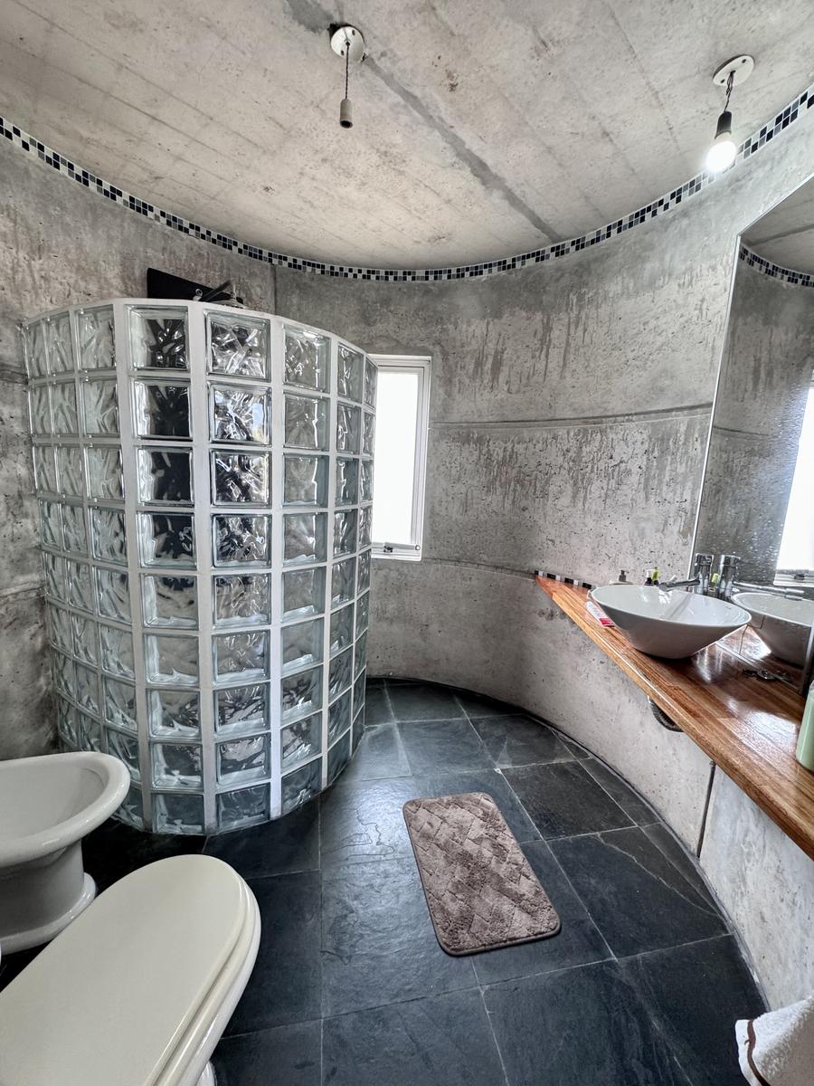 Colonia - Alquiler  apartamento de 2 dormitorios y 2 baños amoblado a metros de Rambla Costanera · Foto 8