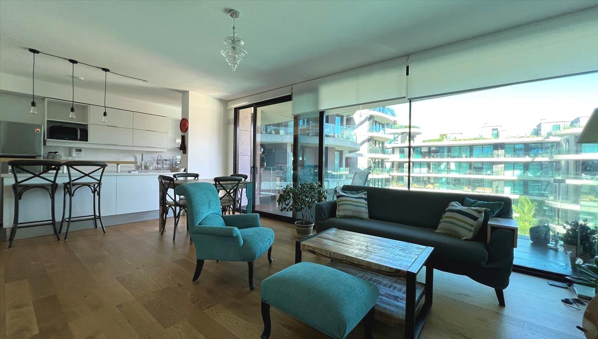 ALQUILER Apartamento Amueblado EDIFICIO FORUM 2 Dormitorios, 2 Baños, Terraza doble Y Garage