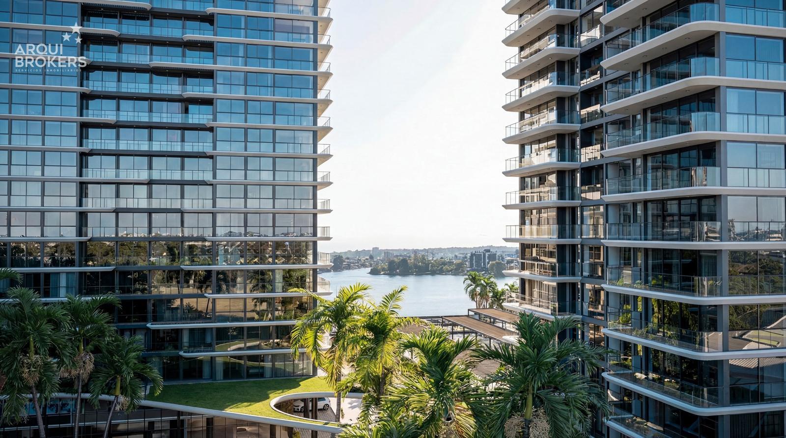 Apartamento de tres dormitorios en venta en Barra de Carrasco - 1202