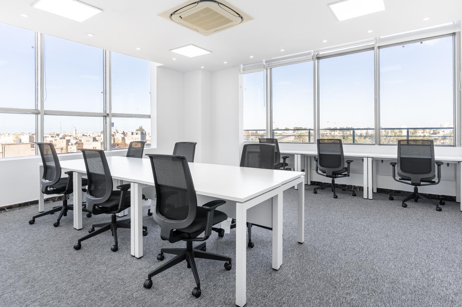 Alquiler de oficina comercial para 4 personas en Asuncion, Artigas. — foto 2