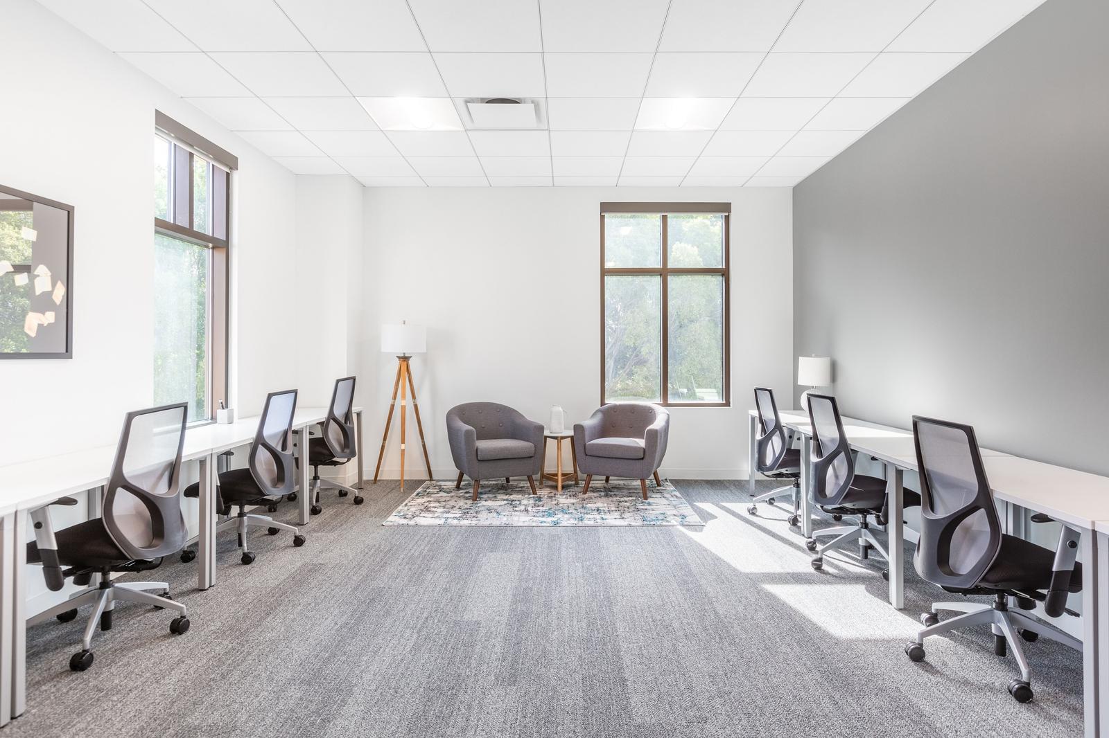 Alquiler de oficinas bellamente diseñadas para 3 personas en Asuncion, Perseverancia — foto 3
