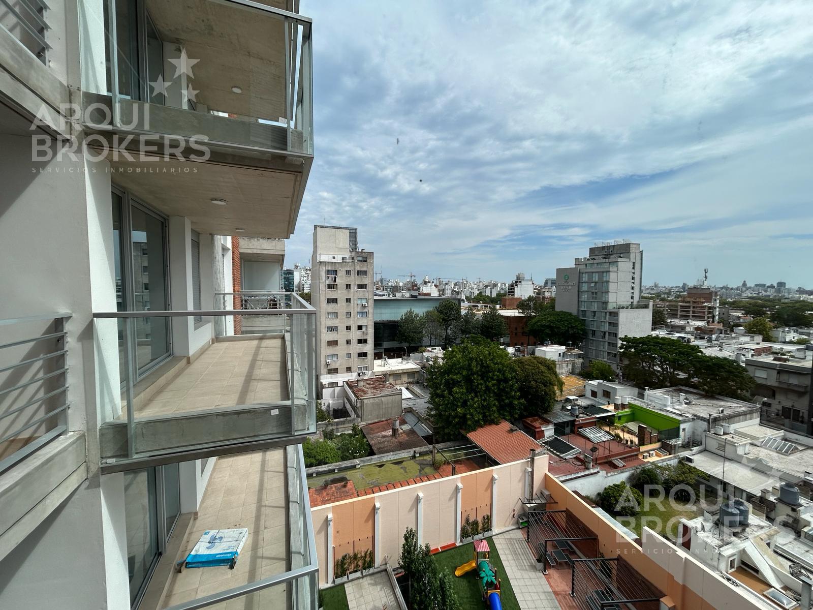 Apartamento de 2 dormitorios en venta en  Tres Cruces