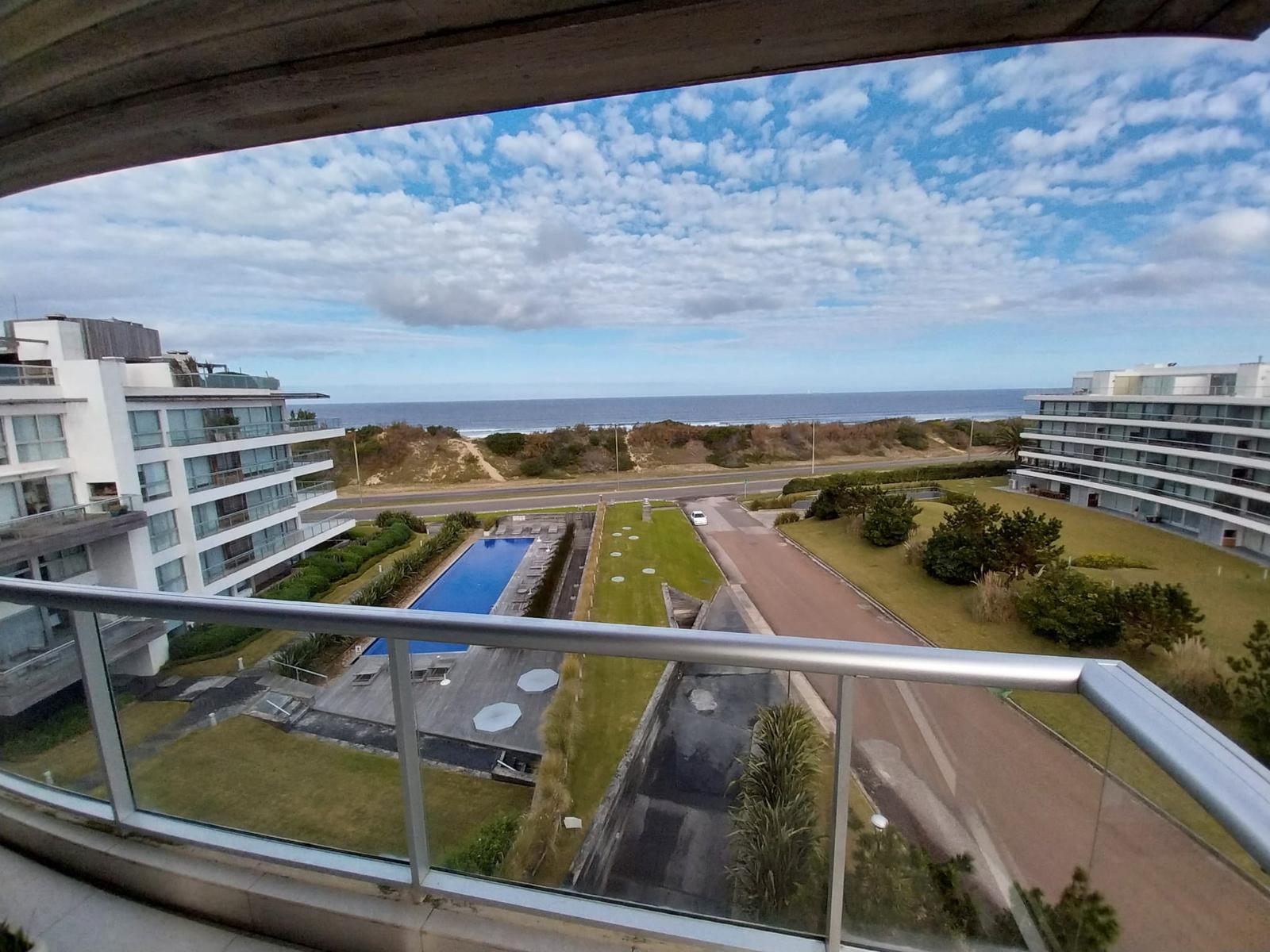 Apartamento en alquiler en Playa Brava