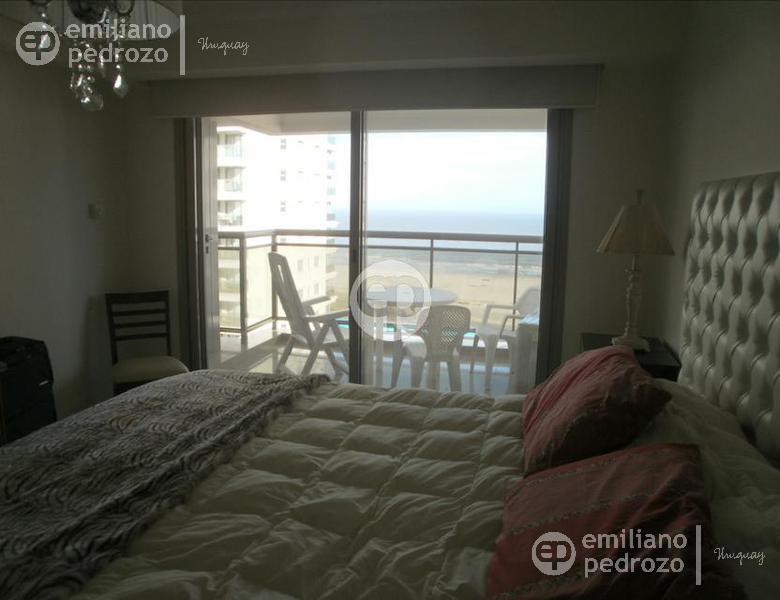 Piso alto en Brava · Foto 8