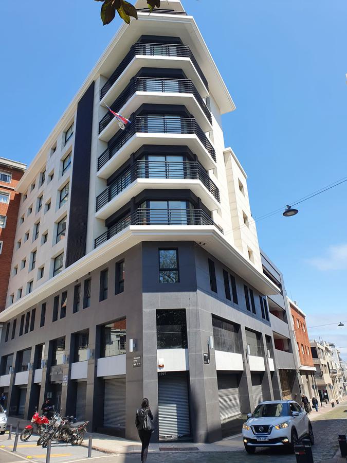 PLAZA ZABALA PISO 8 · Foto 2
