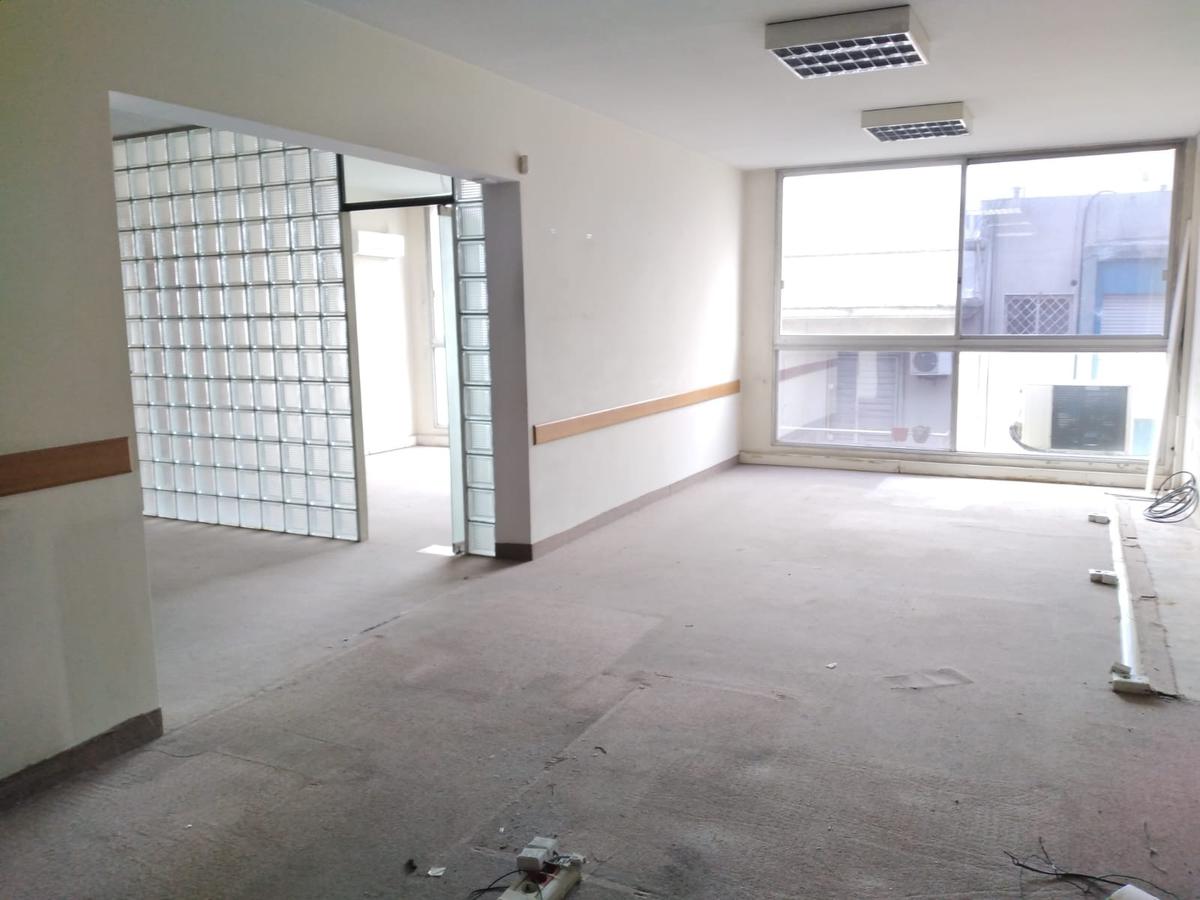 Oficina - Zabala y Sarandi · Foto 11