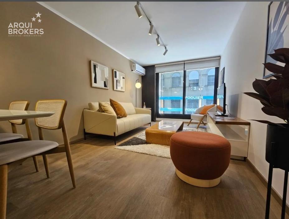 Apartamento de un dormitorio en venta en Cordón - 1008