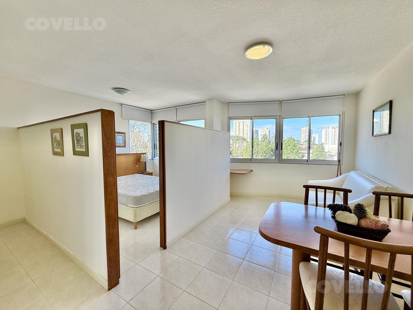 Monoambiente en venta en Roosevelt