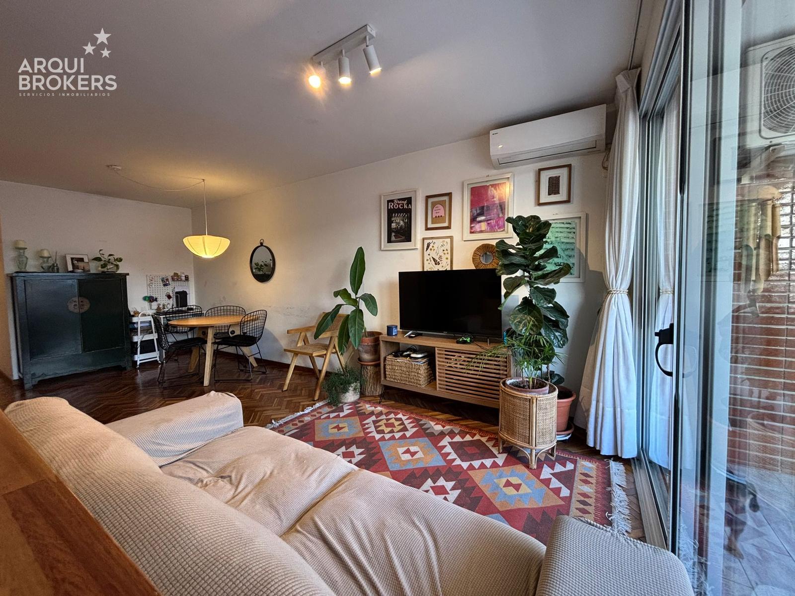 Apartamento de dos dormitorios en venta en Cordón