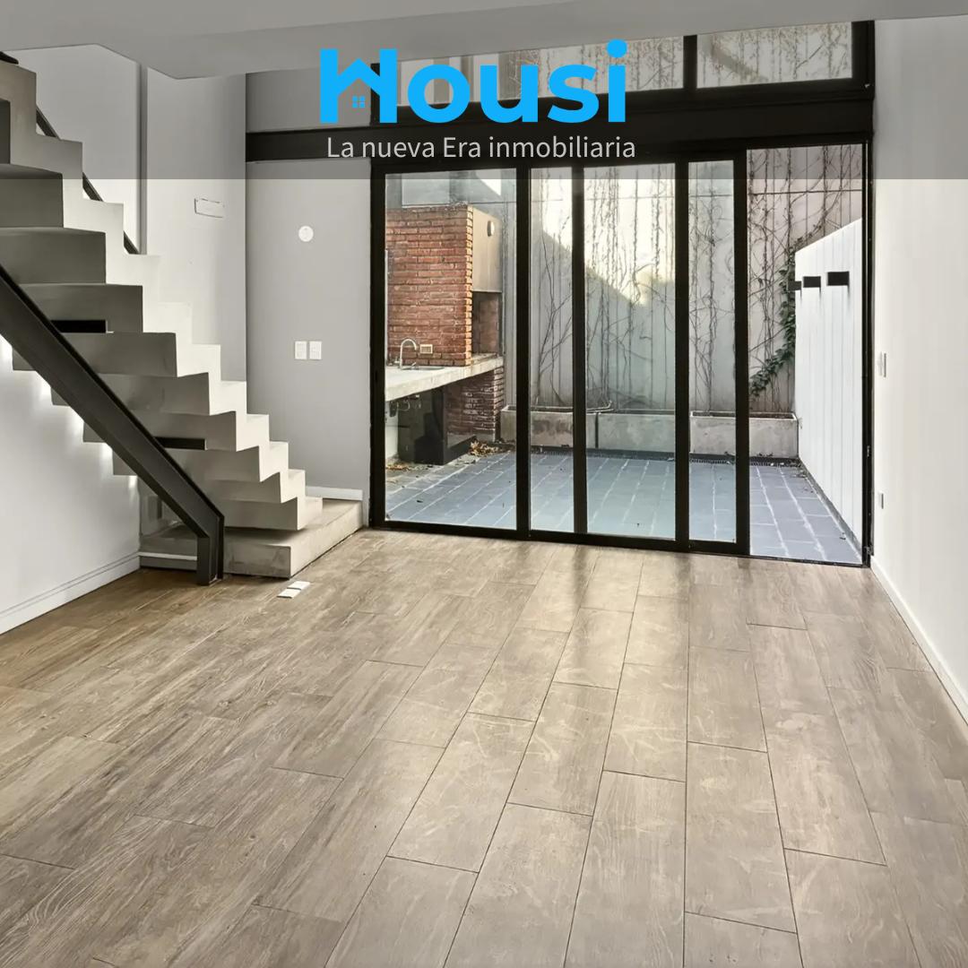 Alquiler Apartamento 1 dormitorio tipo loft con cochera y bajos gastos comunes en Punta Carretas