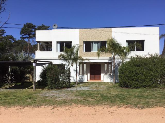 LA BARRA ALQUILER CASA AUGUSTUS