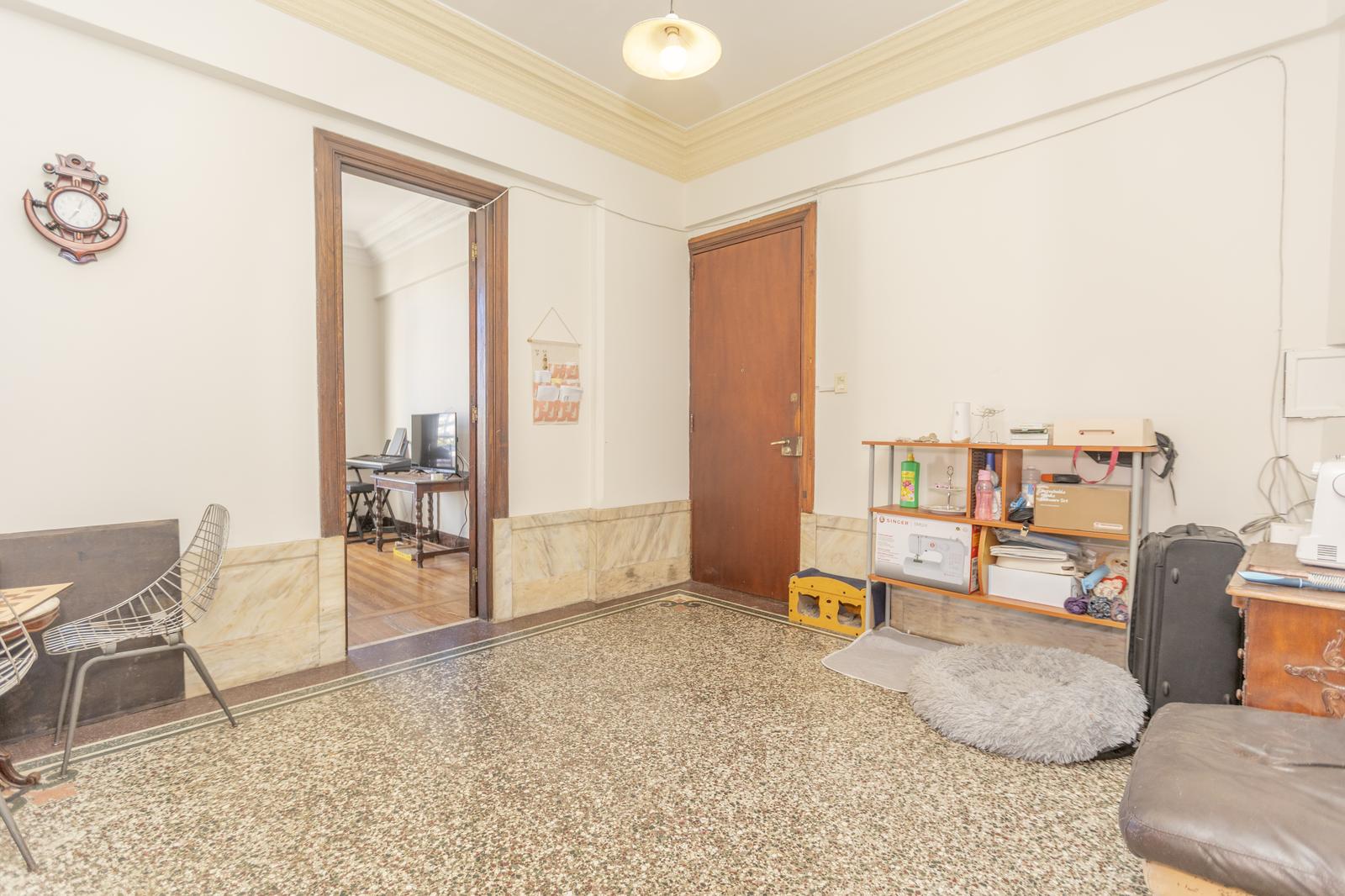 Venta de Apartamento 3 Dormitorios y servicio completo en el Centro Edificio Palacio Montero