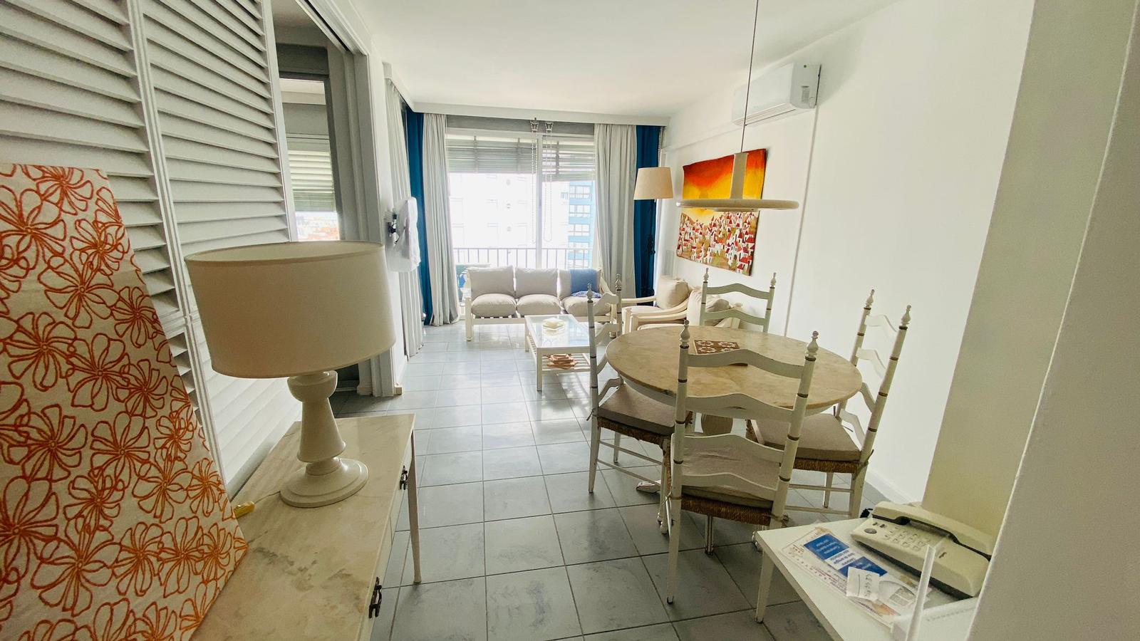 Departamento en la Peninsula a pocos mtrs del Puerto y de la Brava, Alquiler Anual