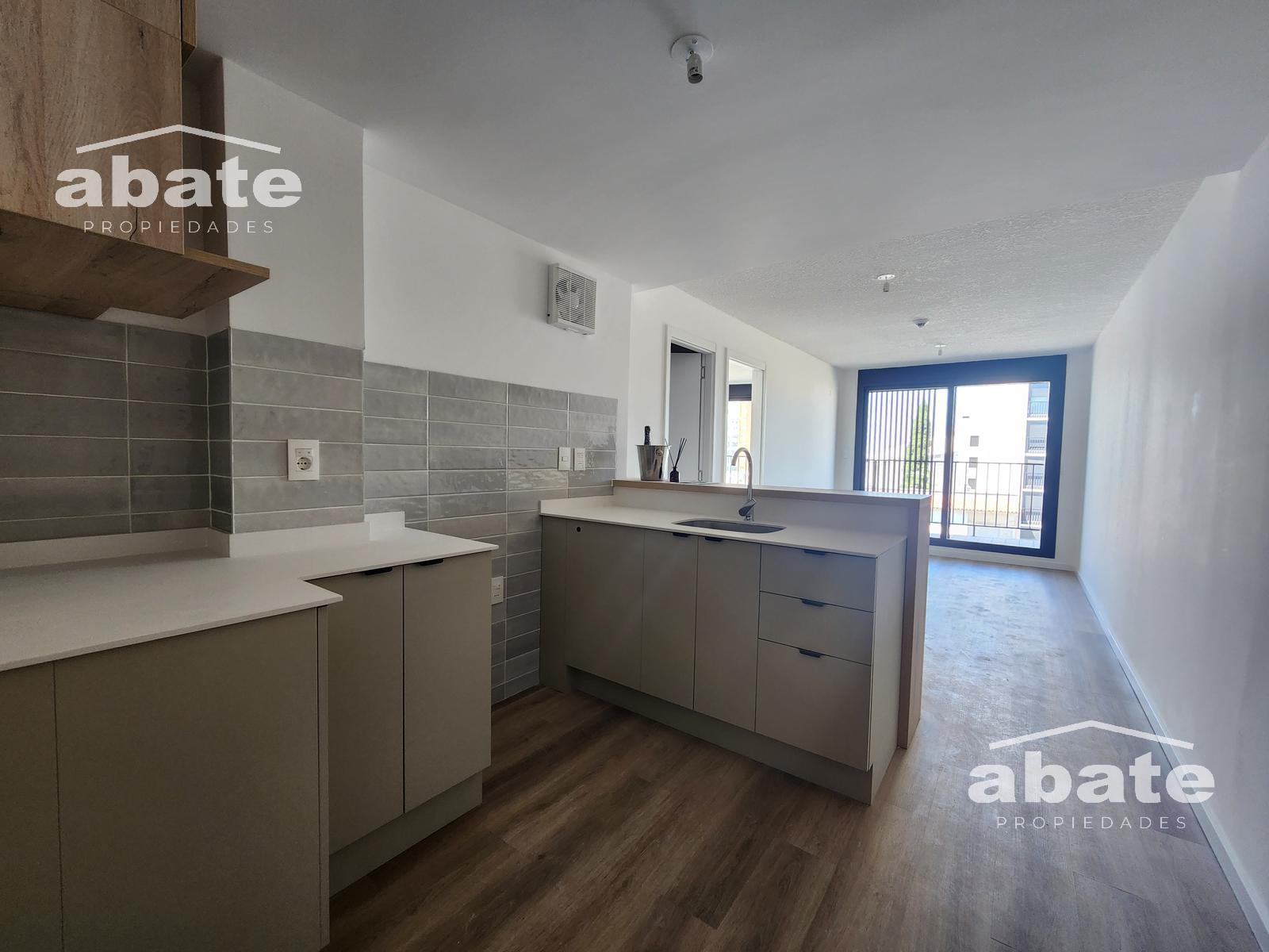 Alquiler Apartamento 1 dormitorio al frente en La Blanqueada · Foto 2