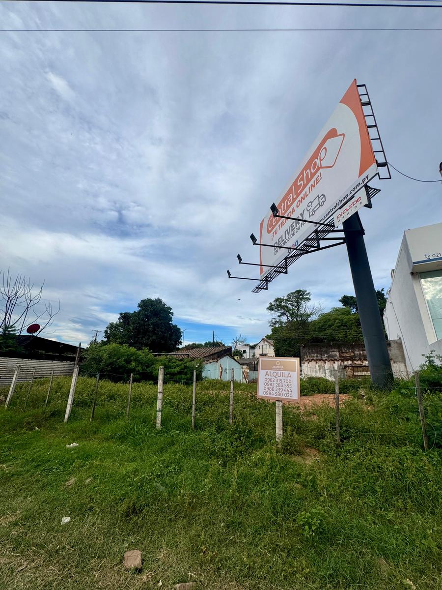 Terreno en alquiler sobre Avda. Laguna Grande — foto 2