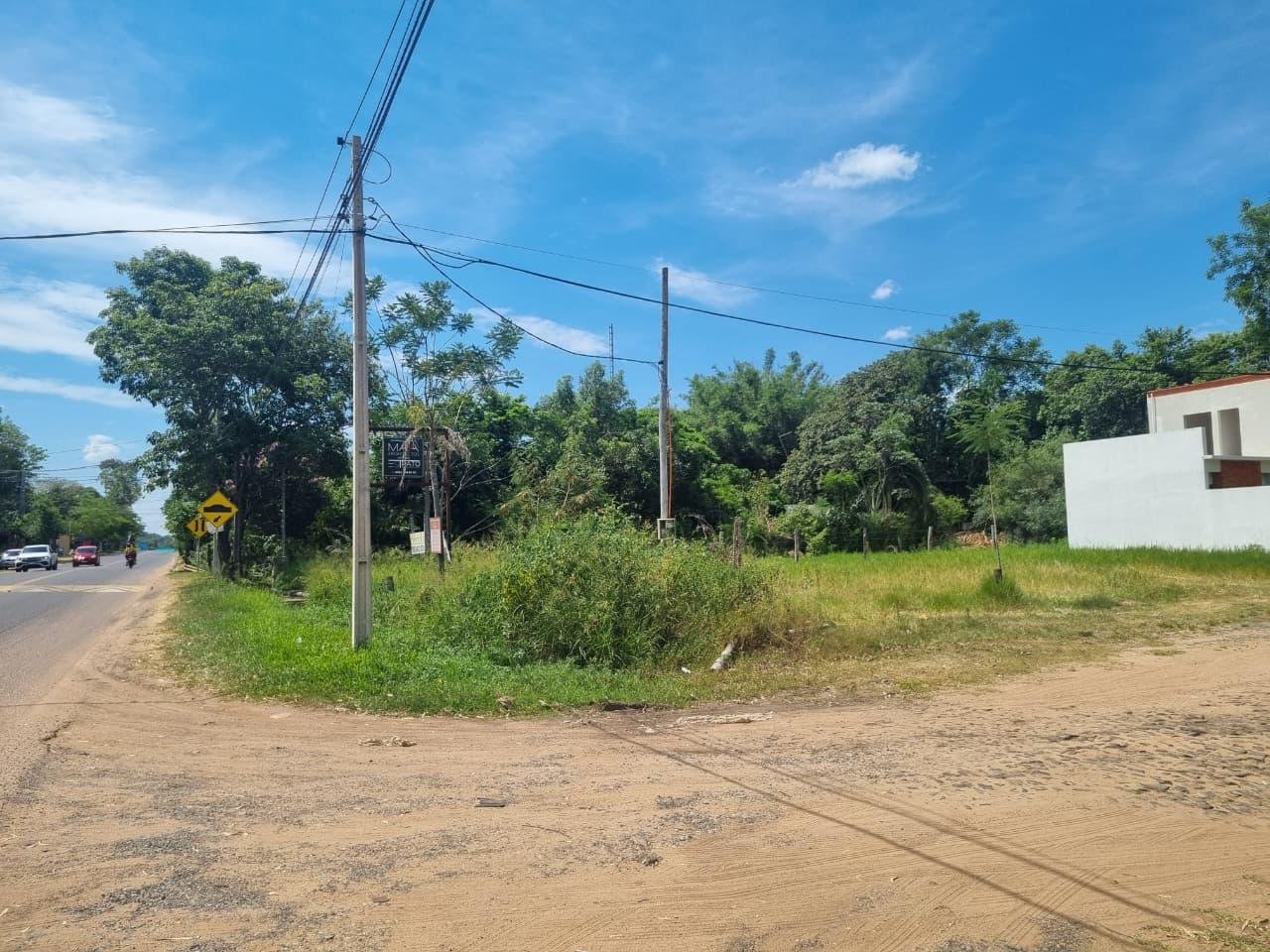 Alquilo terreno sobre Av. Guillermo Neumann, San Bernardino — foto 2